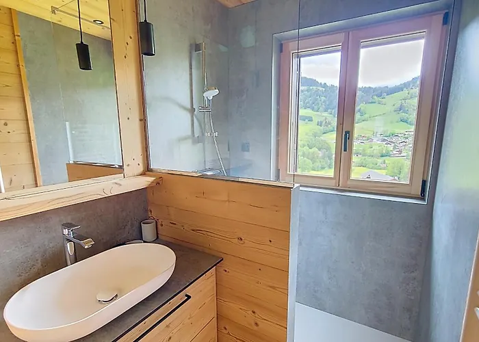 شقة Rochebrune- Superbe De 80 M2 Offrant Un Cadre Elegant- 8 Personnes *